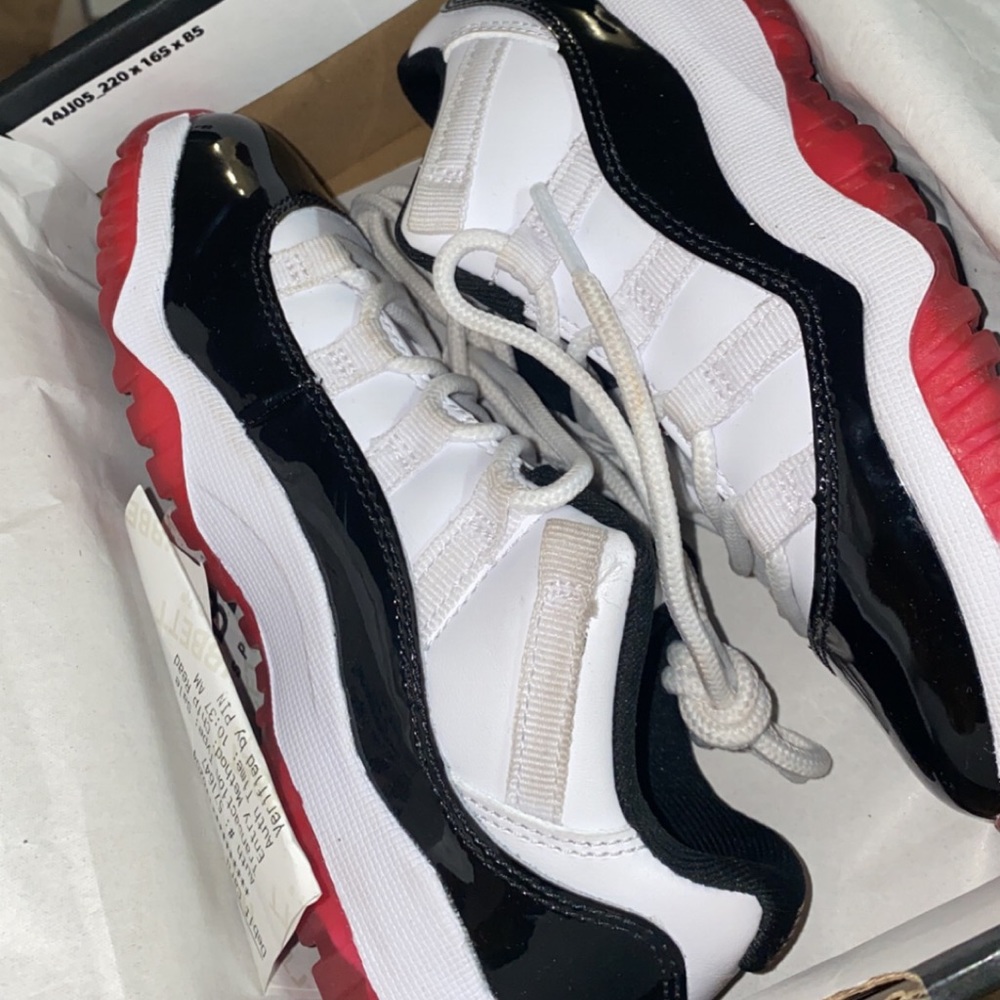 Retro 11s